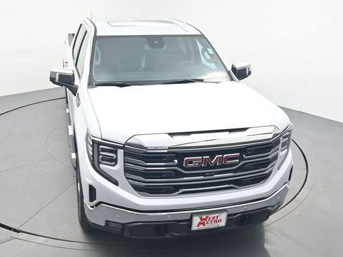 New 2026 GMC Sierra 1500 SLT w/ SLT Premium Plus Package image 4