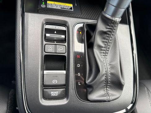 Certified 2025 Honda CR-V EX-L image 32