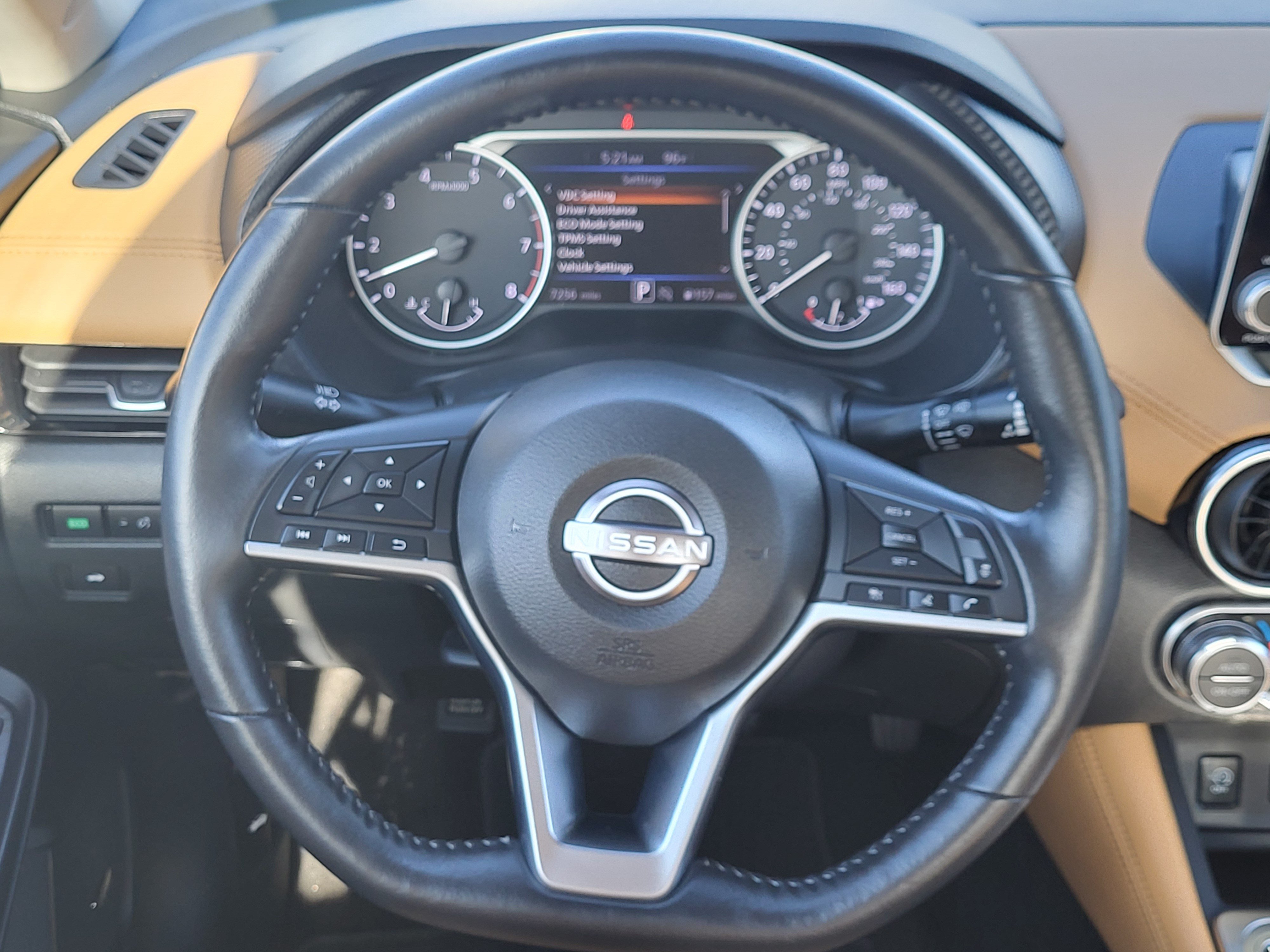 Used 2025 Nissan Sentra SV w/ SV Premium Package FWD image 29