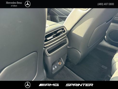 Used 2025 Genesis GV80 2.5T Standard AWD/4WD image 18