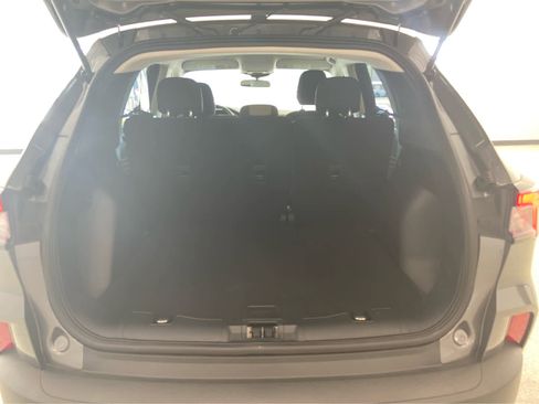 Used 2022 Ford Escape SE image 10