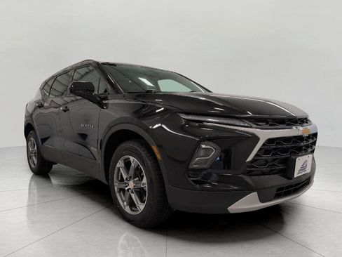 Used 2023 Chevrolet Blazer LT w/ Convenience Package AWD/4WD image 1