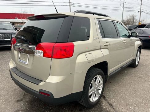 Used 2010 GMC Terrain SLT w/ Cargo Package image 6
