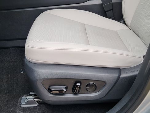 Used 2025 Lexus TX 350 AWD w/ Technology Package image 27