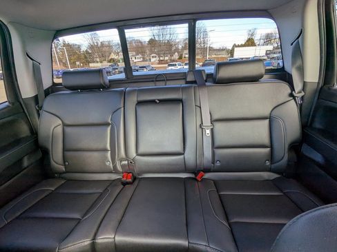 Used 2018 GMC Sierra 1500 SLT image 17