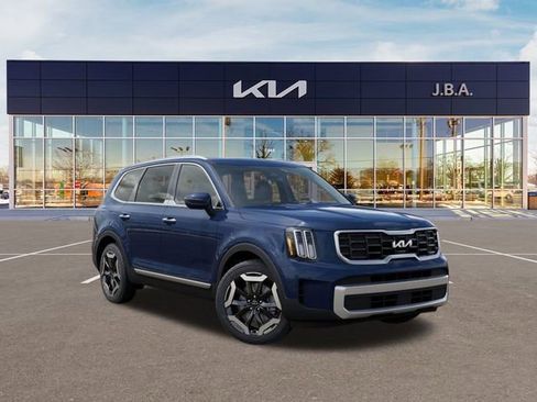 New 2025 Kia Telluride S image 8