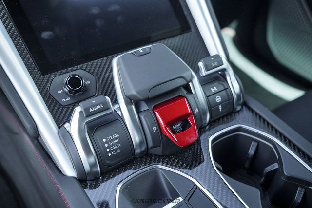 Used 2024 Lamborghini Urus S AWD/4WD image 46