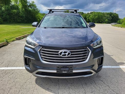 Used 2017 Hyundai Santa Fe SE FWD image 9