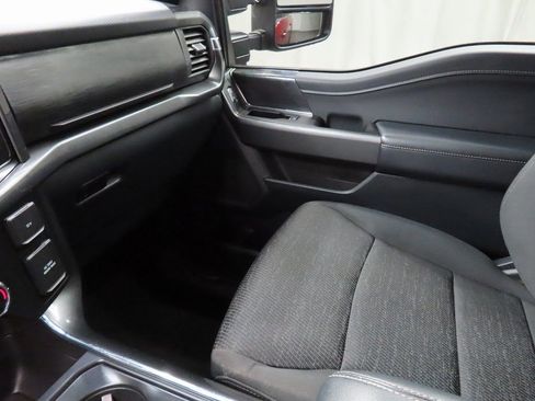 Used 2022 Ford F150 XLT w/ Equipment Group 302A High AWD/4WD image 30