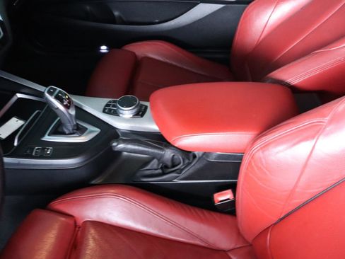 Used 2018 BMW M240i Coupe RWD image 15