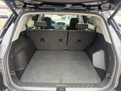 Used 2019 GMC Terrain SLE w/ Driver Convenience Package image 12