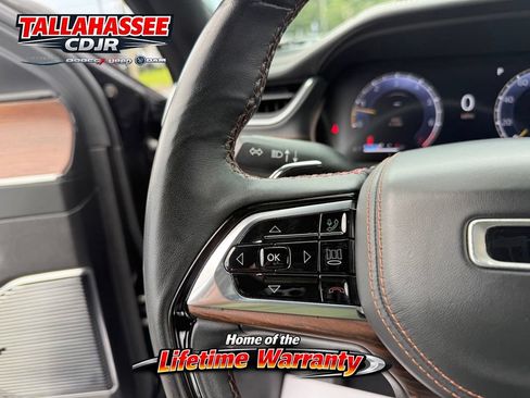 Used 2023 Jeep Grand Cherokee Summit RWD image 23