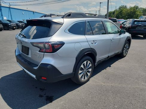 Used 2024 Subaru Outback Limited XT AWD/4WD image 8