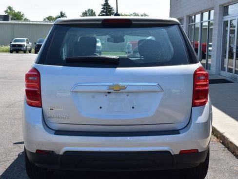 Used 2017 Chevrolet Equinox LS FWD image 8