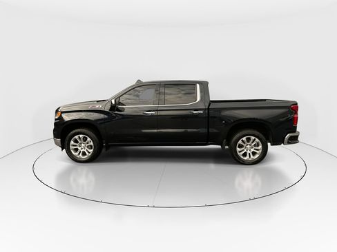 Used 2022 Chevrolet Silverado 1500 LTZ AWD/4WD image 5