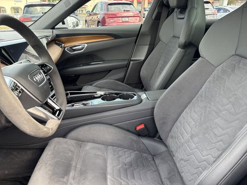 Certified 2023 Audi e-tron GT Prestige w/ Prestige Package image 7