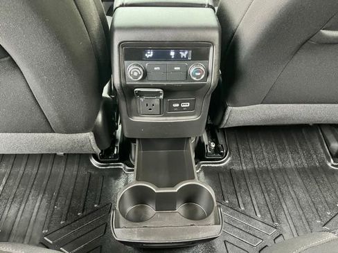 Used 2022 GMC Acadia SLE w/ Driver Convenience Package AWD/4WD image 21