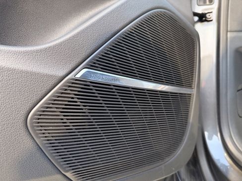 Used 2019 Audi Q8 Prestige image 28