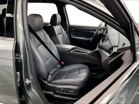 Used 2023 Buick Enclave Essence w/ Trailering Package, 5000 lbs. FWD image 8