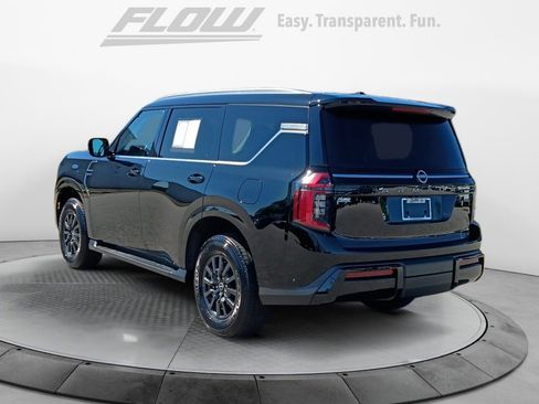 Used 2025 Nissan Armada SV RWD image 5