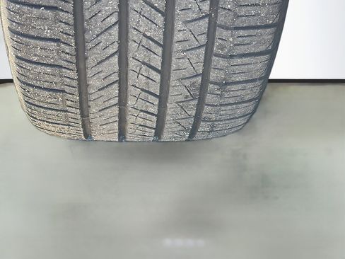 Used 2018 Jaguar XF Prestige image 40