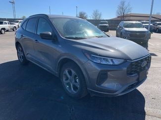 Used 2024 Ford Escape ST-Line video 1