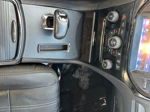 Used 2013 Chrysler 300 S w/ Luxury Group image 13