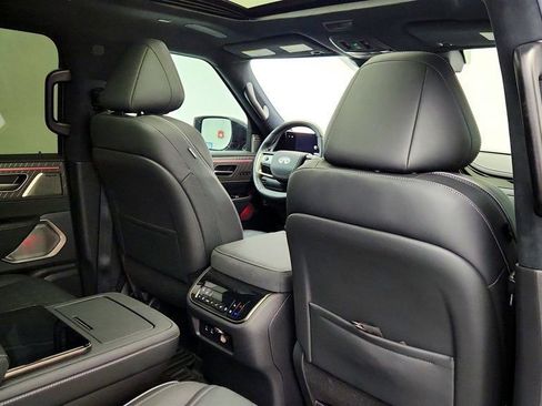 Used 2025 INFINITI QX80 Autograph w/ Autograph Exterior Package image 25