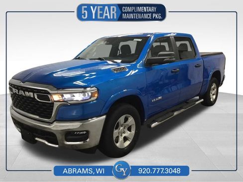 Used 2025 RAM 1500 Big Horn AWD/4WD image 1