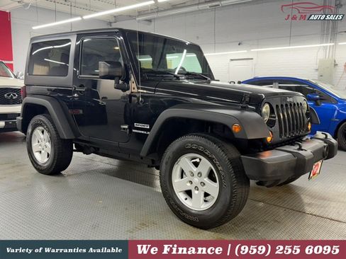 Used 2015 Jeep Wrangler Sport w/ Quick Order Package 24S AWD/4WD image 5