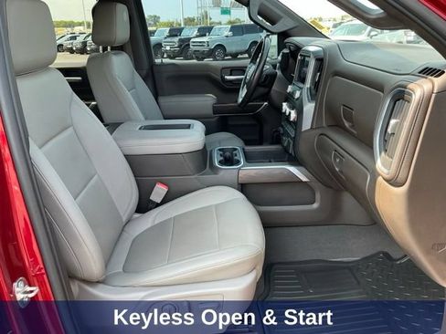 Used 2021 GMC Sierra 1500 SLT AWD/4WD image 28