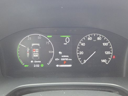 Used 2024 Honda CR-V Sport image 28