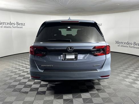 Used 2023 Honda Odyssey Sport image 6