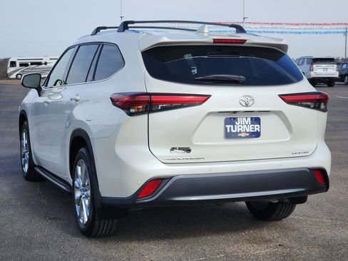 Used 2020 Toyota Highlander Limited image 7
