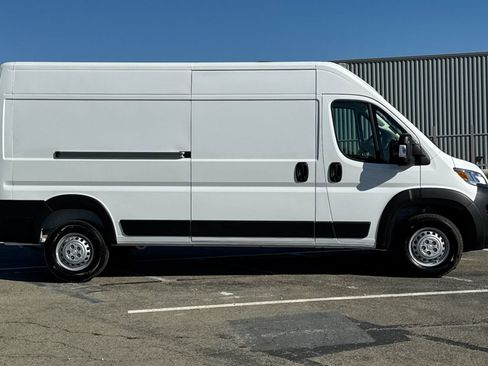 New 2026 RAM ProMaster 2500 image 2