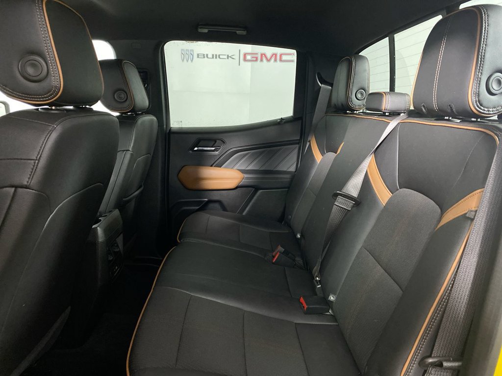 Used 2023 GMC Canyon AT4 w/ Technology Package AWD/4WD image 21