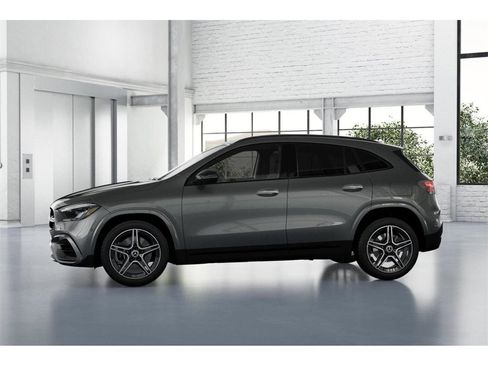 New 2026 Mercedes-Benz GLA 250 4MATIC image 35