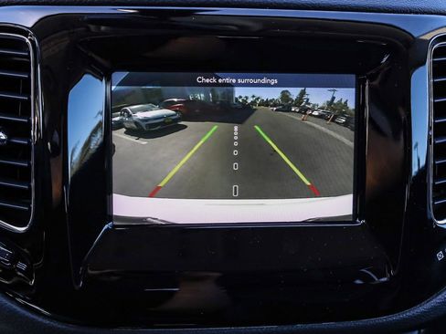 Used 2021 Jeep Compass Latitude image 25