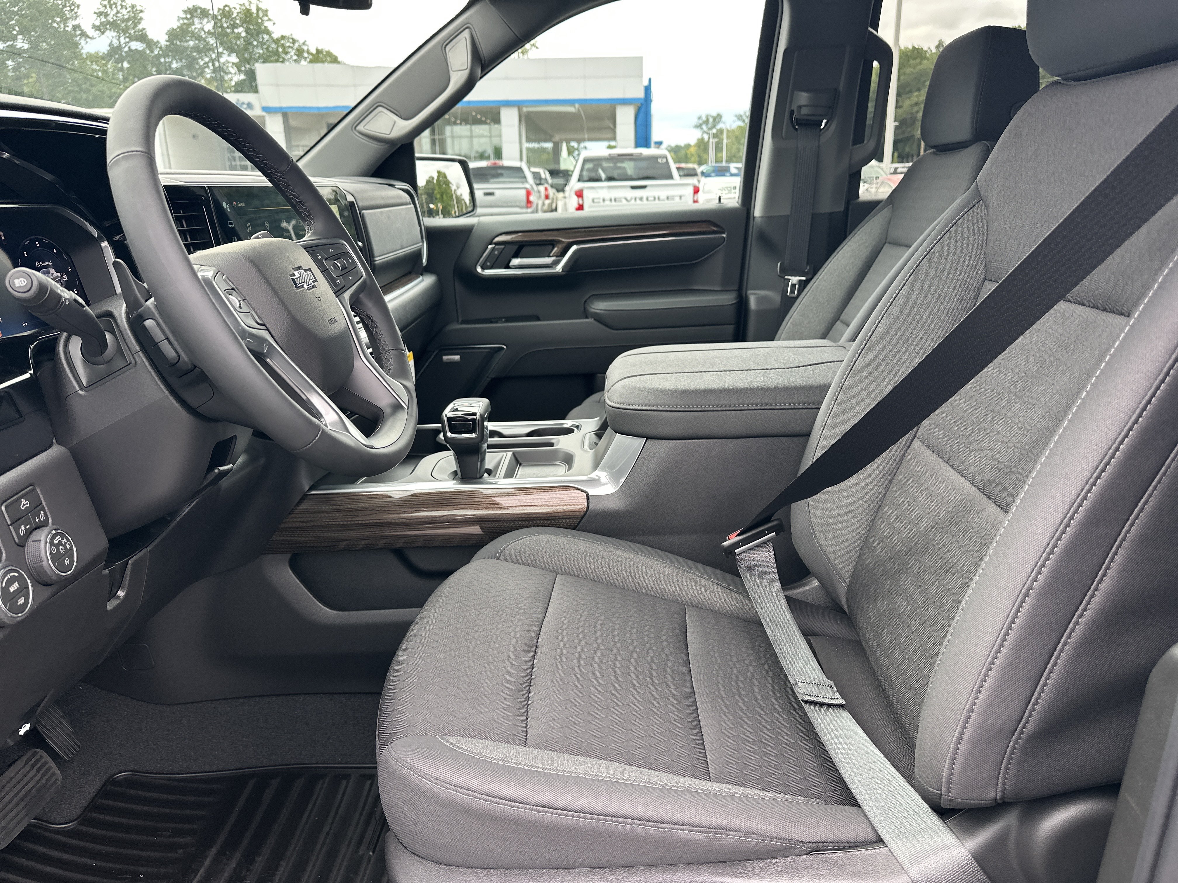 New 2026 Chevrolet Silverado 1500 RST w/ All Star Edition Plus AWD/4WD image 11