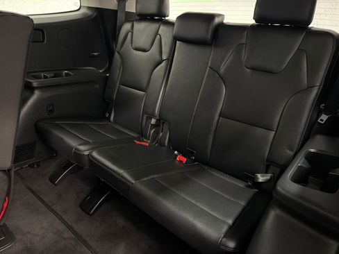 Used 2022 Kia Telluride EX AWD/4WD image 17