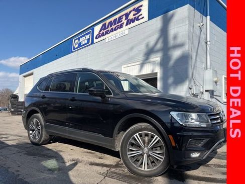 Used 2018 Volkswagen Tiguan SEL w/ 3rd Row Seat Package image 1
