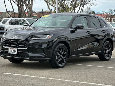 Used 2024 Honda HR-V Sport image 8