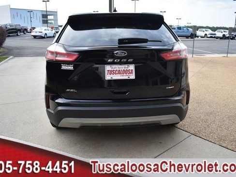 Used 2024 Ford Edge SEL image 8