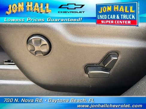 Used 2011 Jeep Grand Cherokee Limited w/ Luxury Group II image 19