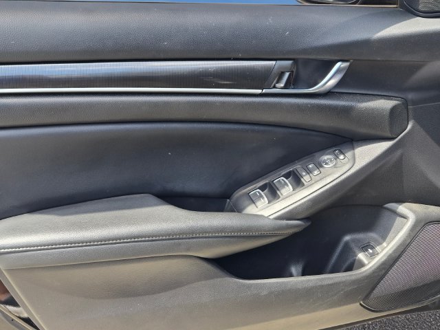 Used 2022 Honda Accord Sport image 13