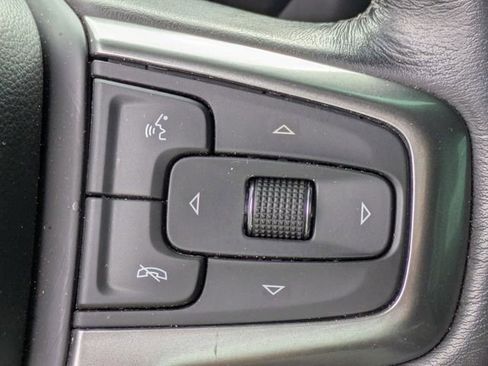 Certified 2021 Chevrolet Silverado 1500 LT image 22