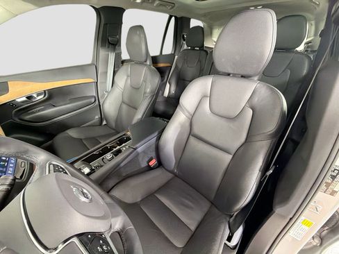 Certified 2023 Volvo XC90 B5 Plus w/ Protection Package Premier image 22