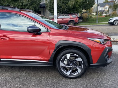 Used 2025 Subaru Crosstrek 2.5i Limited w/ Crosstrek Mirror Package image 8