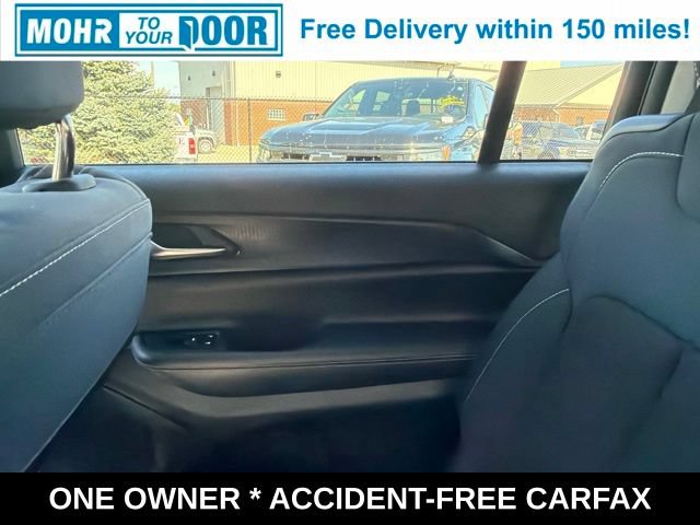 Used 2023 Jeep Grand Cherokee L Laredo AWD/4WD image 44