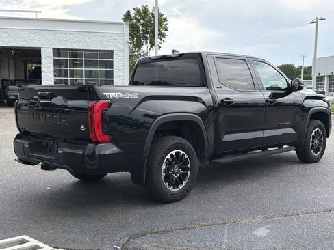 Used 2025 Toyota Tundra SR5 w/ TRD Off-Road Package AWD/4WD image 12
